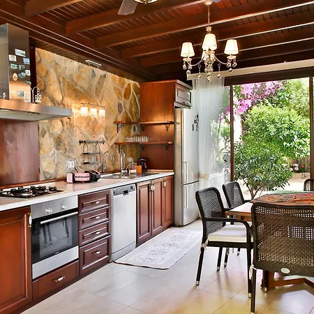 Villa Rana By Important Group Travel Yalikavak